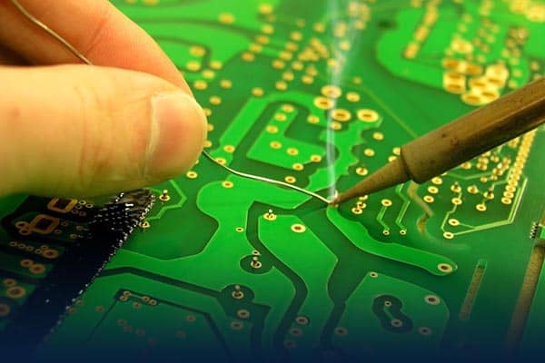 آموزش طراحی و ساخت بردهای الکترونیکی در کرج