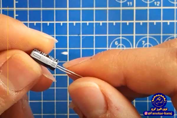 پایه منفی خازن با نوار سفید پایه منفی خازن با نوار سفید